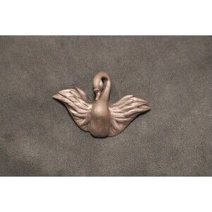 Vintage Seagull Canada Pewter Swan Brooch Etain Zinn